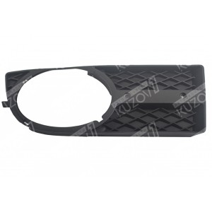 РЕШЕТКА В БАМПЕР (ПРАВАЯ) - фото